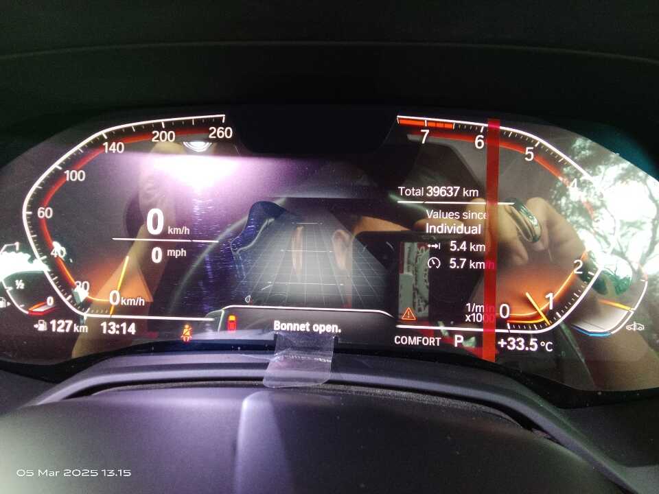 Foto Mobil Bekas Odometer BMW X5 3.0 Xdrive40i Xline tahun 2022