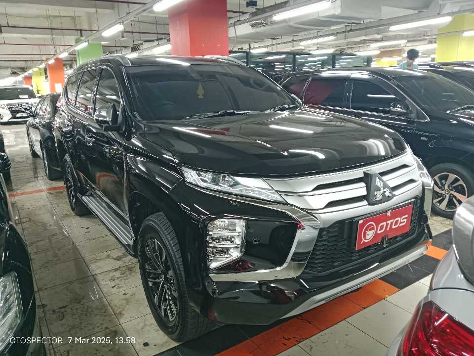 2022 Mitsubishi Pajero Sport 2.4 Dakar 4X2 - Foto 1 dari 6