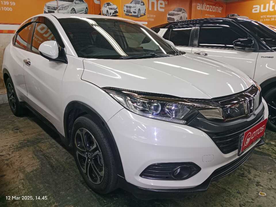 2020 Honda HR-V 1.5 E - Foto 1 dari 6
