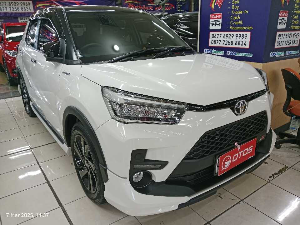 2022 Toyota Raize 1.0 GR Sport - Foto 1 dari 6