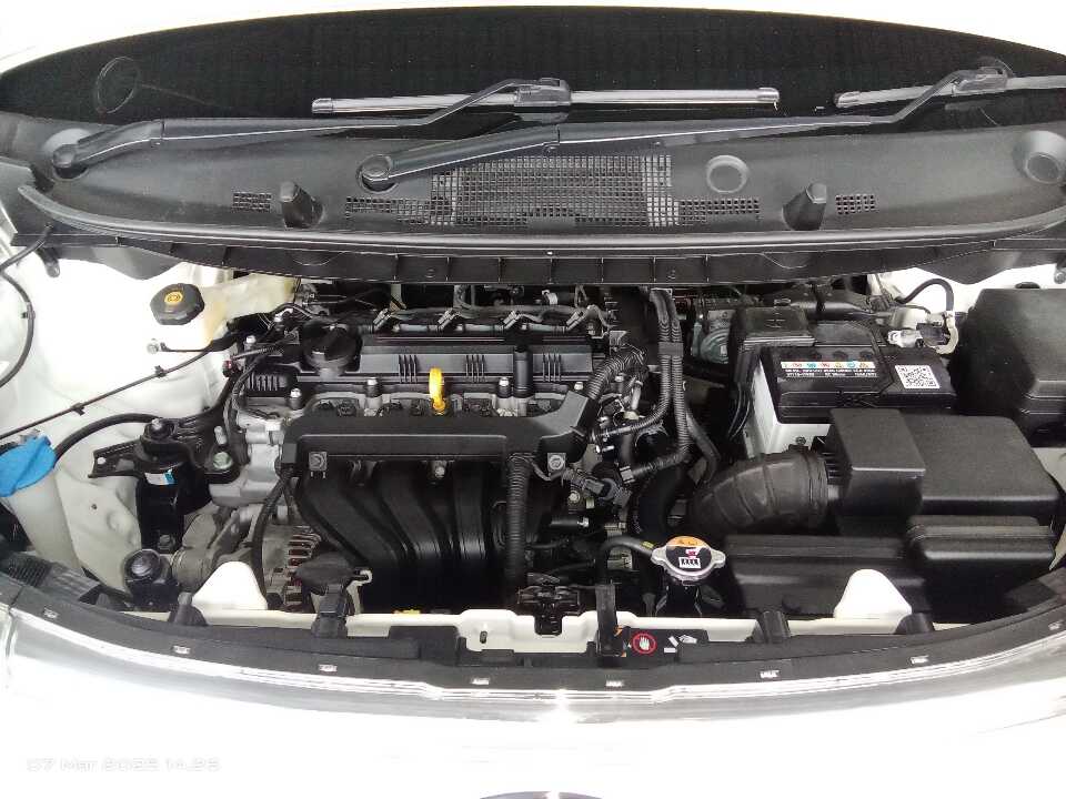 Foto Mobil Bekas Mesin Hyundai Stargazer 1.5 Prime tahun 2022