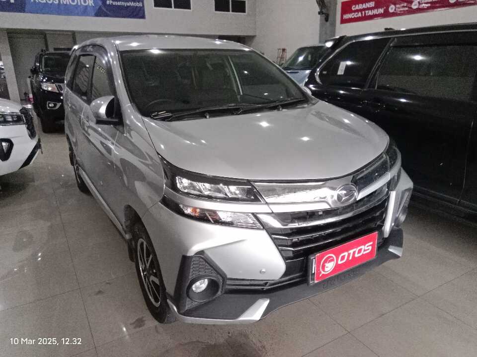 2021 Daihatsu Xenia 1.5 - Foto 1 dari 6