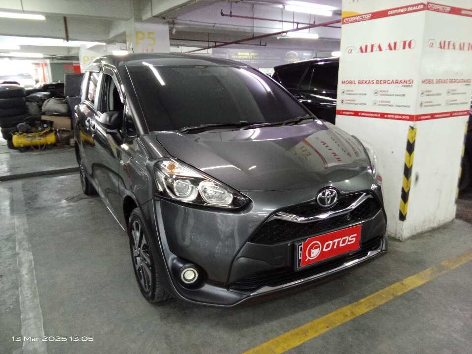 2021 Toyota Sienta 1.5 V