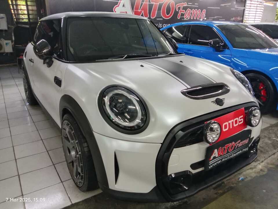 2021 MINI Cooper 2.0 S - Foto 1 dari 6