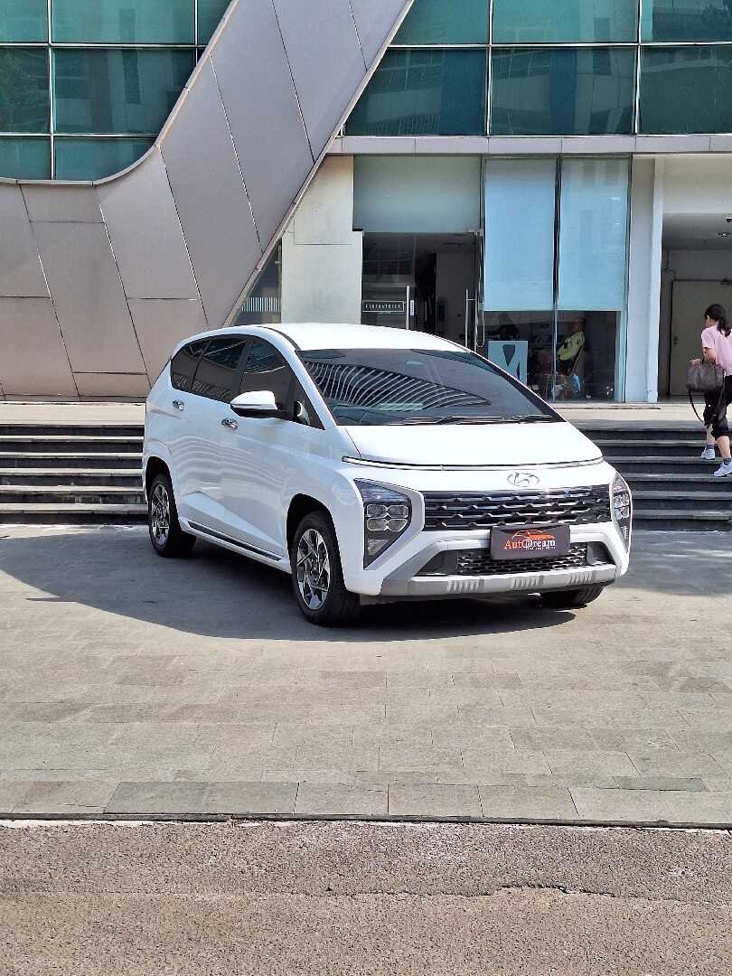 2024 Hyundai Stargazer 1.5 Prime - Foto 1 dari 9