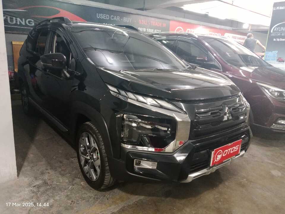 2023 Mitsubishi Xpander 1.5 Cross - Foto 1 dari 6