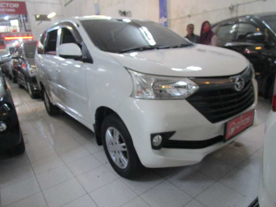 2018 Daihatsu Xenia 1.3 X - Foto 1 dari 6