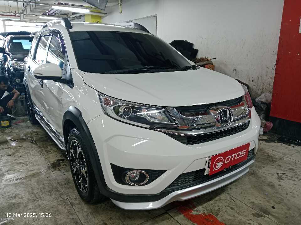 2017 Honda BR-V 1.5 PRE - Foto 1 dari 6