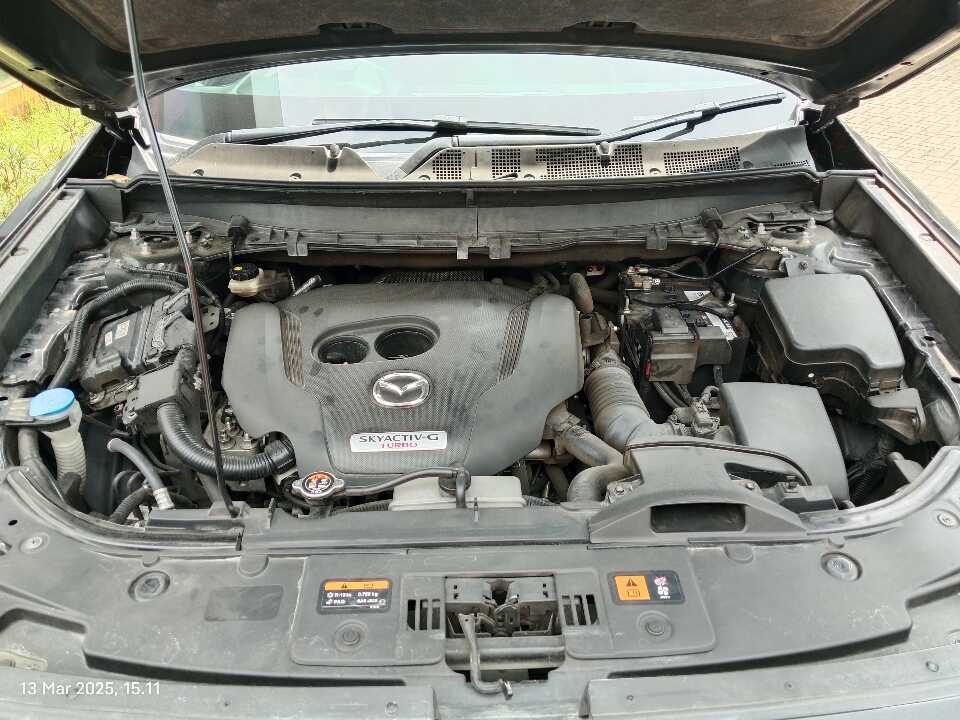 Foto Mobil Bekas Mesin Mazda CX-9 2.5 tahun 2021