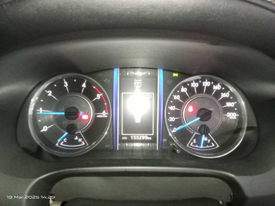 Foto Mobil Bekas Odometer Toyota Fortuner 2.4 4X2 VRZ tahun 2017