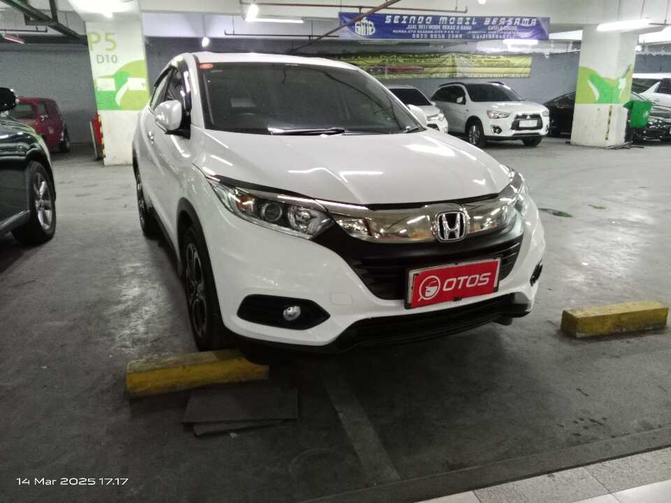 2020 Honda HR-V 1.5 E - Foto 1 dari 6