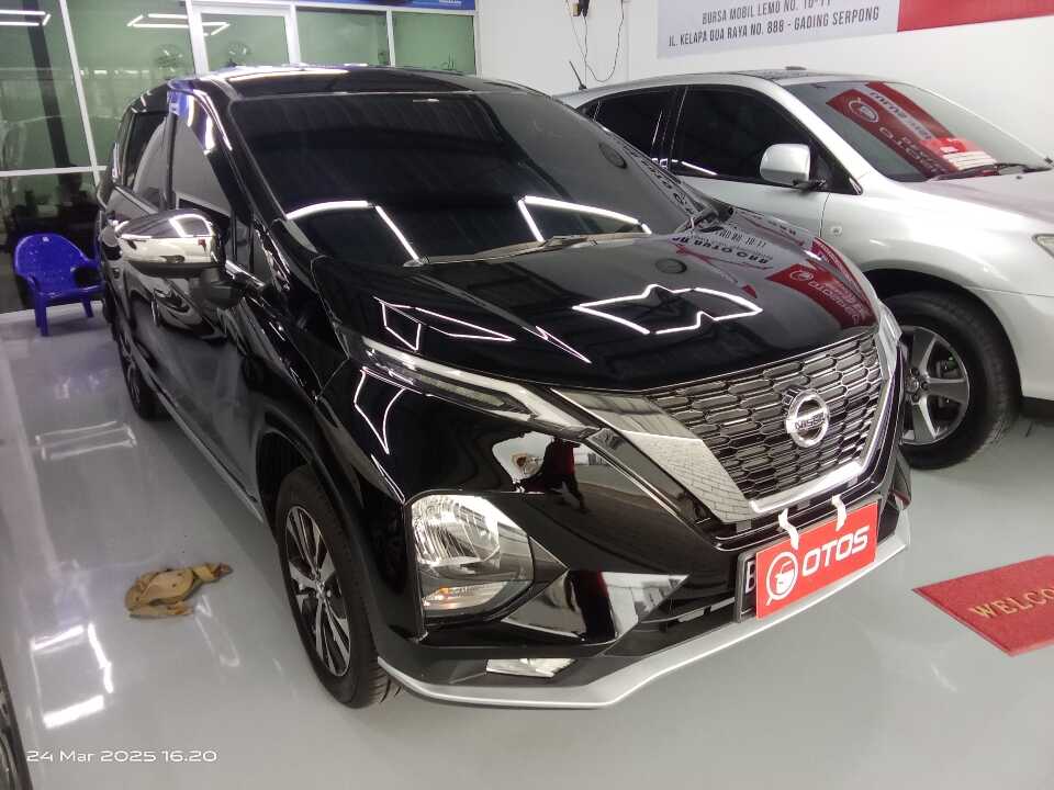 2021 Nissan Livina 1.5 VL - Foto 1 dari 6