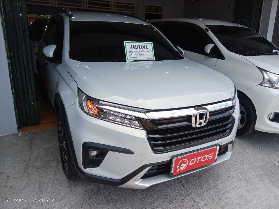 2023 Honda BR-V 1.5 PRE-HS - Foto 1 dari 6