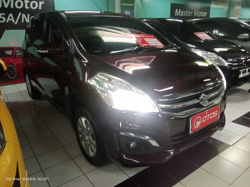 2016 Suzuki Ertiga 1.4 - Foto 1 dari 6