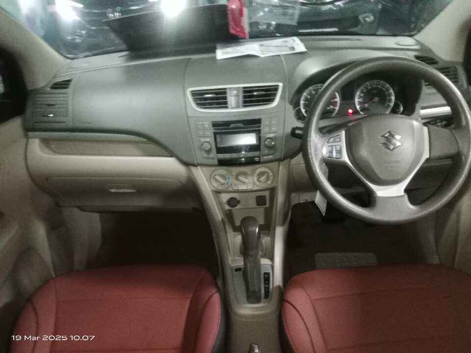 Foto Mobil Bekas Dashboard Suzuki Ertiga 1.4 tahun 2016