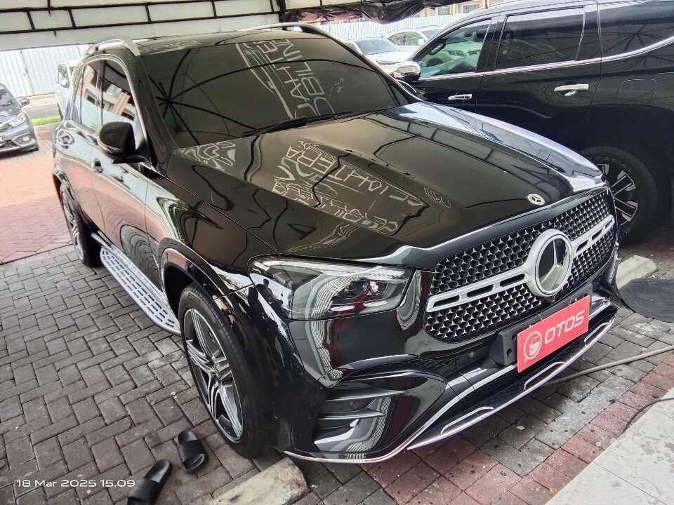 2023 Mercedes-Benz GLE450 3.0 4MATIC AMG Line - Foto 1 dari 6