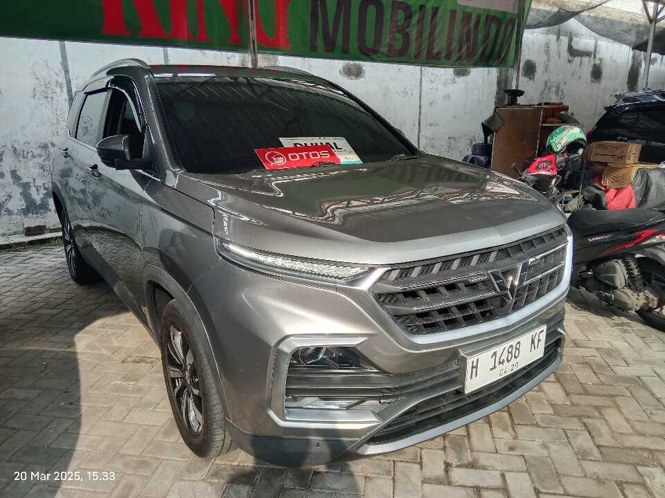 2019 Wuling Almaz 1.5 L T Lux - Foto 1 dari 6