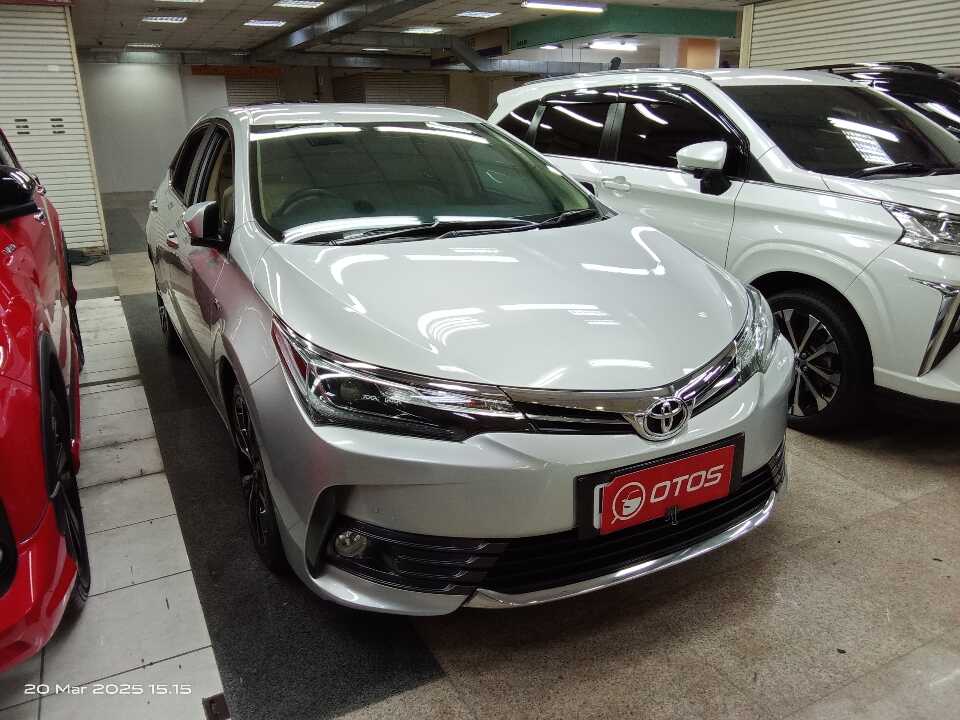 2018 Toyota Corolla Altis 1.8 V - Foto 1 dari 6