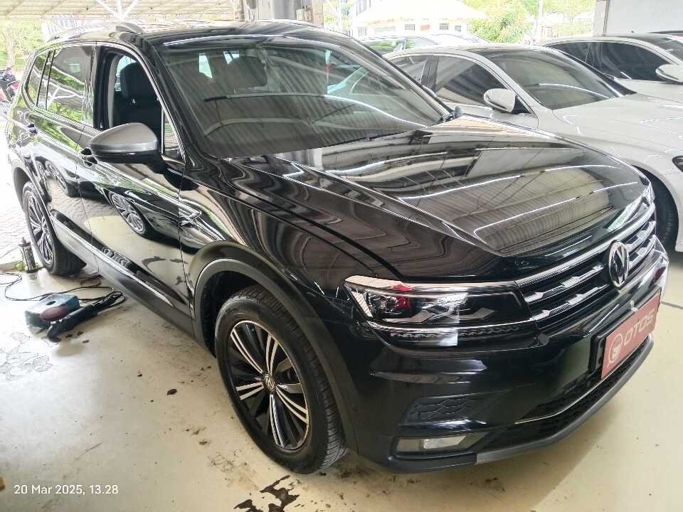 2021 Volkswagen Tiguan 1.4 TSI Allspace - Foto 1 dari 6