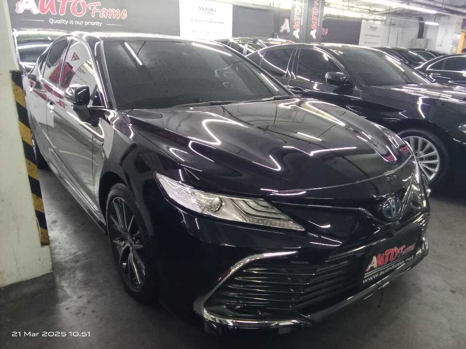 2023 Toyota Camry Hybrid 2.5 - Foto 1 dari 6
