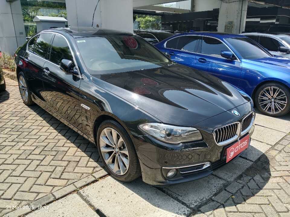 2016 BMW 520i 2.0 - Foto 1 dari 6