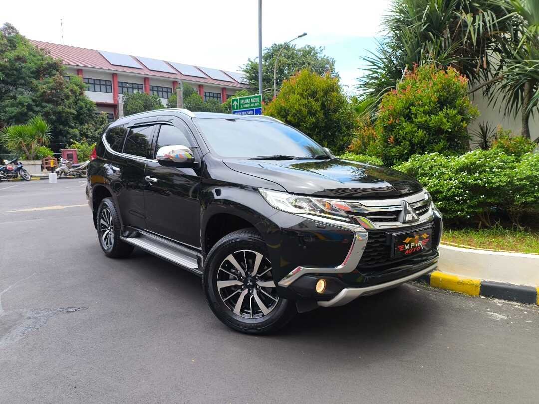 2017 Mitsubishi Pajero Sport 2.4 Dakar 4X2 - Foto 1 dari 10