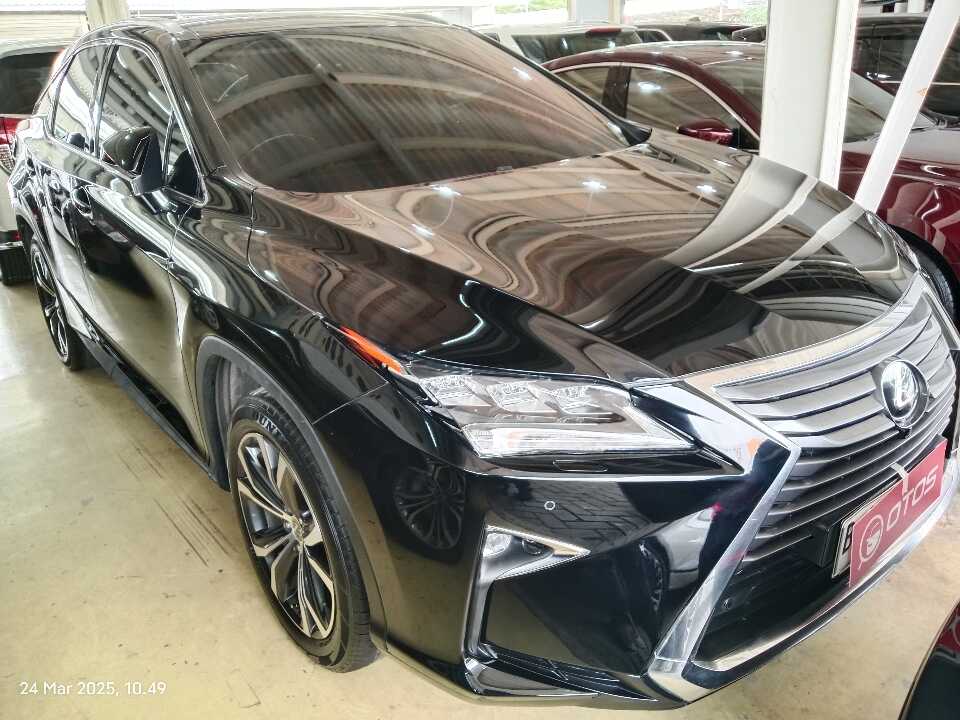 2016 Lexus RX 200t 2.0 Luxury - Foto 1 dari 6