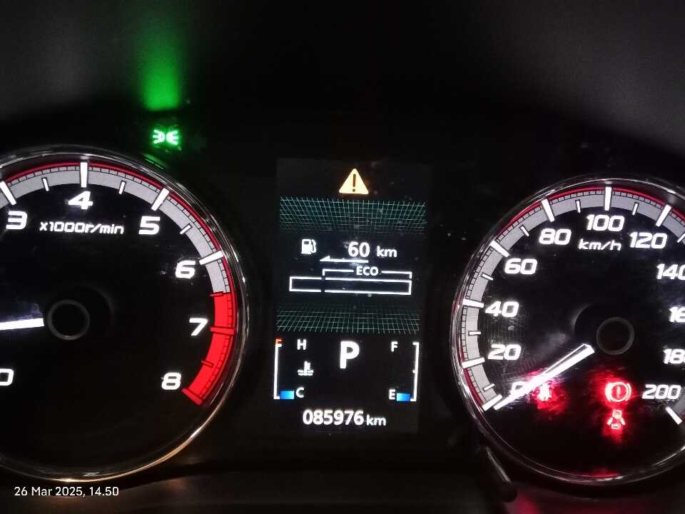 Foto Mobil Bekas Odometer Mitsubishi Xpander 1.5 Cross tahun 2021