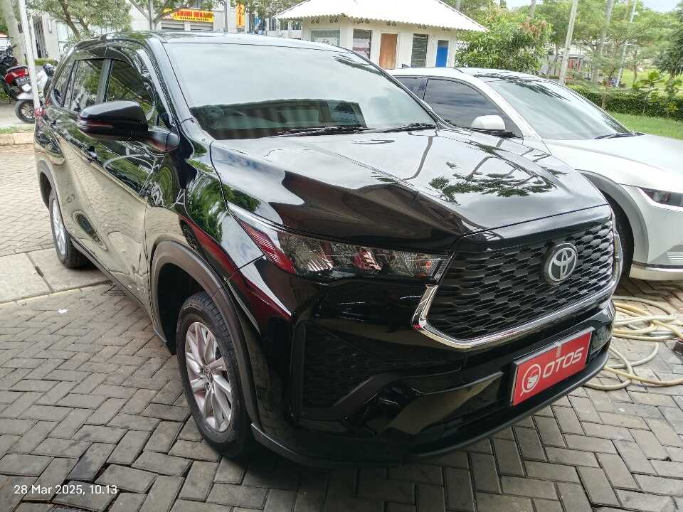 2024 Toyota Kijang Innova 2.0 Zenix G HV CVT - Foto 1 dari 6