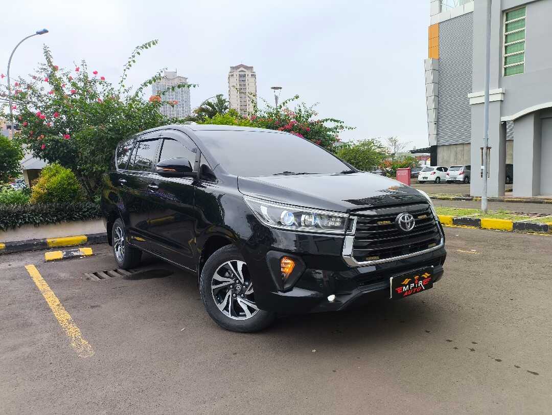 2021 Toyota Kijang Innova 2.4 V - Foto 1 dari 10