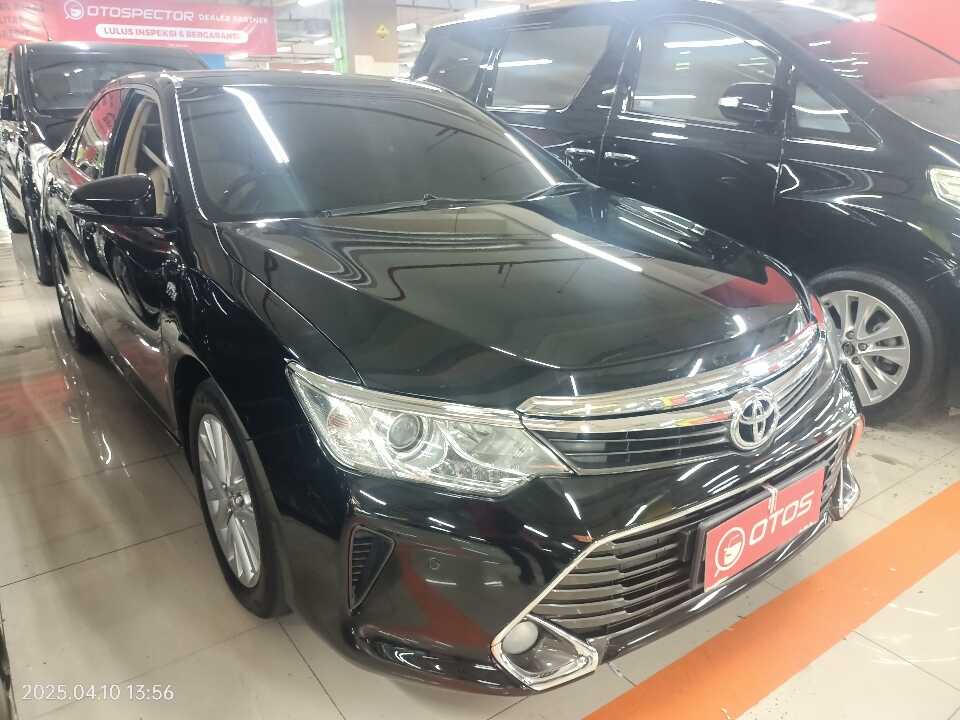 2015 Toyota Camry 2.5 V - Foto 1 dari 6