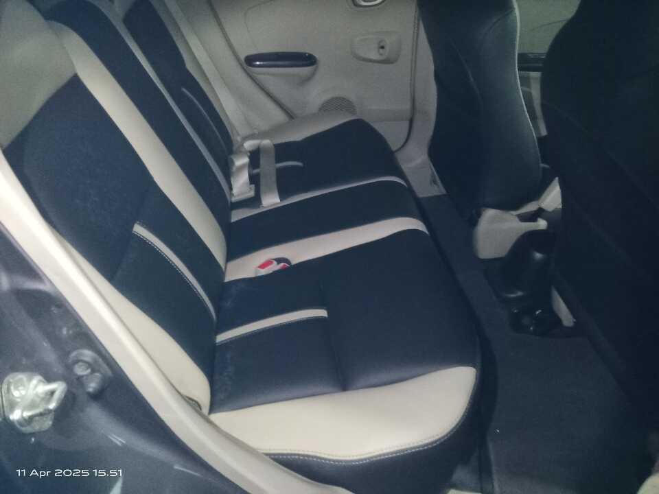 Foto Mobil Bekas Kabin Belakang Honda Brio 1.2 Satya E tahun 2017