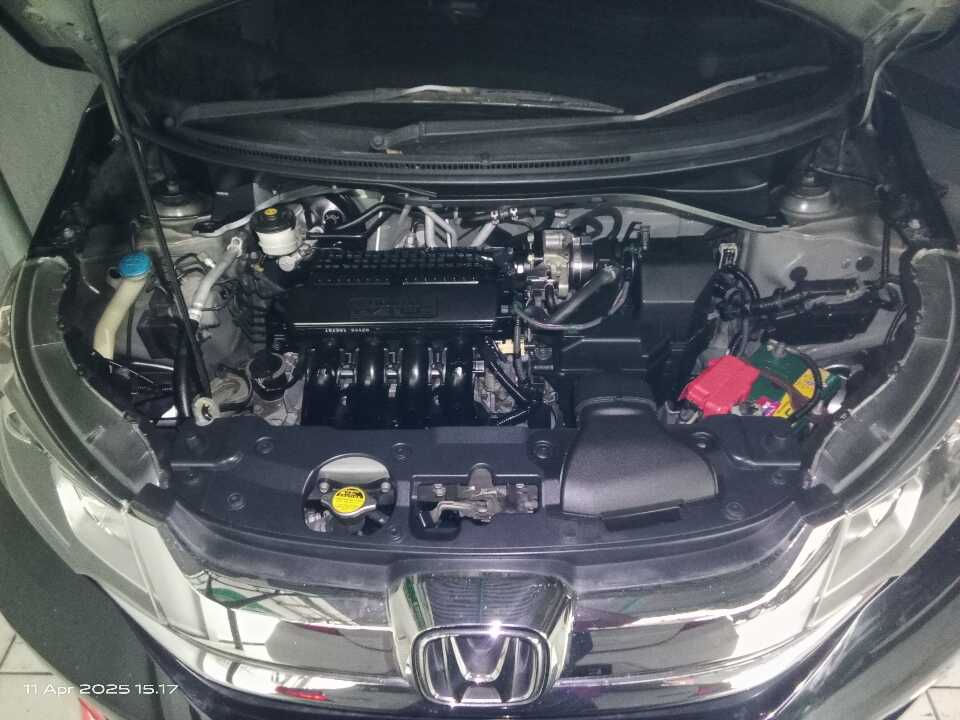 Foto Mobil Bekas Mesin Honda BR-V 1.5 E tahun 2017