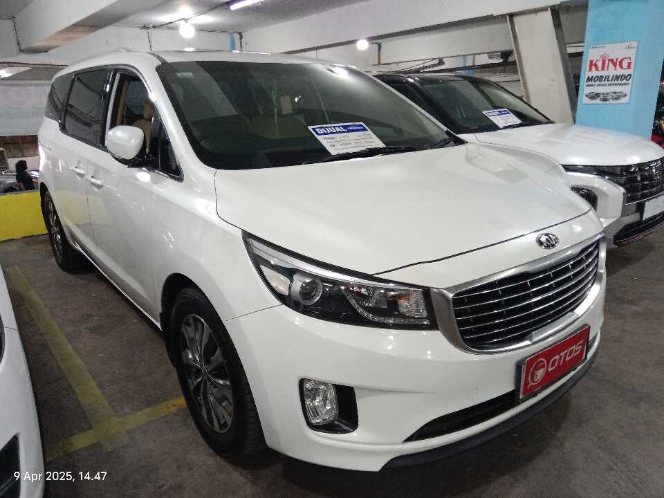 2017 KIA Sedona 3.3 - Foto 1 dari 6