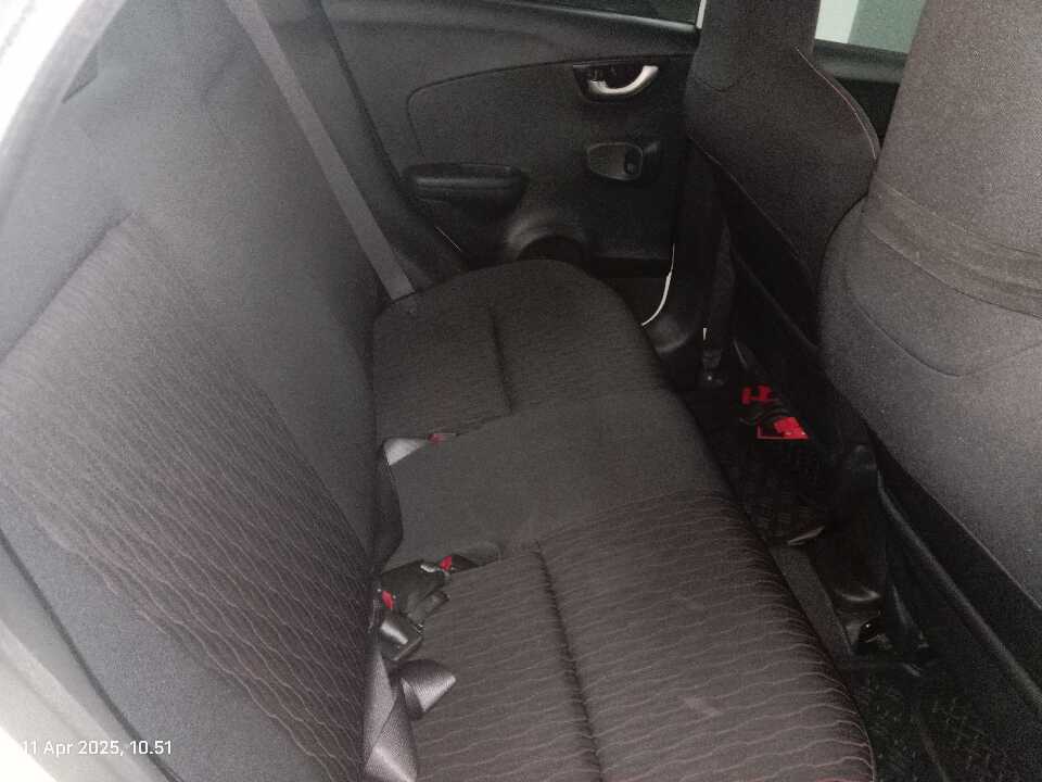 Foto Mobil Bekas Kabin Belakang Honda Brio 1.2 RS tahun 2018