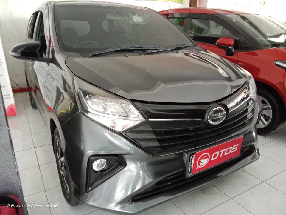 2022 Daihatsu Sigra 1.2 R