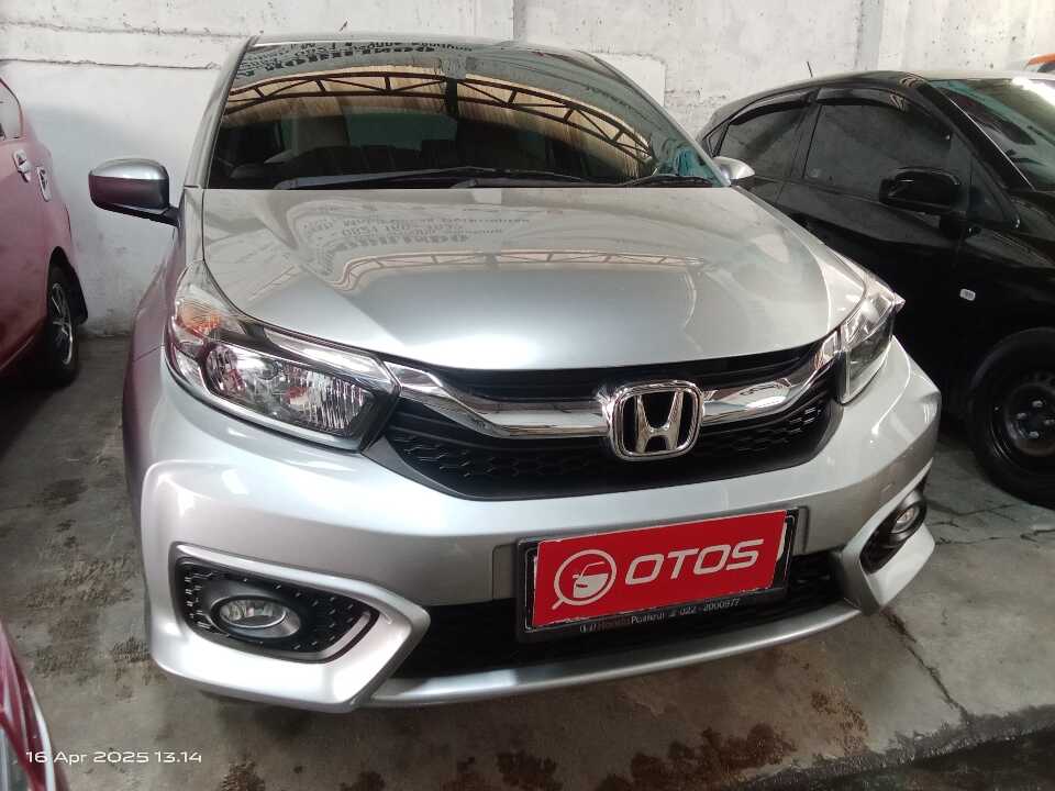 2021 Honda Brio 1.2 E - Foto 1 dari 6
