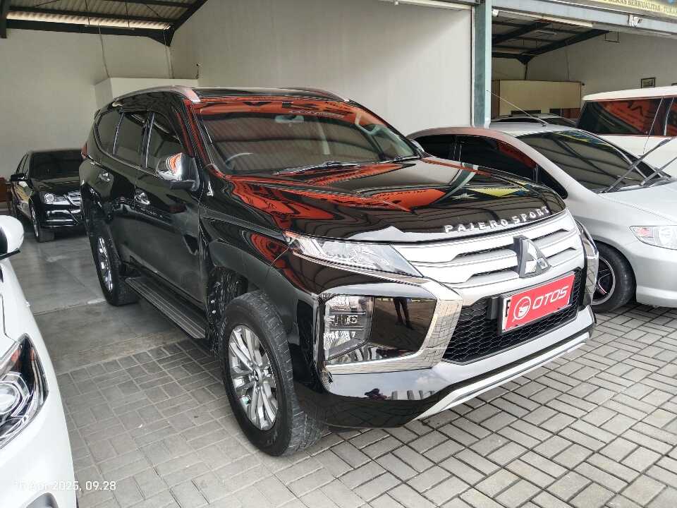 2021 Mitsubishi Pajero Sport 2.5 Exceed 4X2 - Foto 1 dari 6