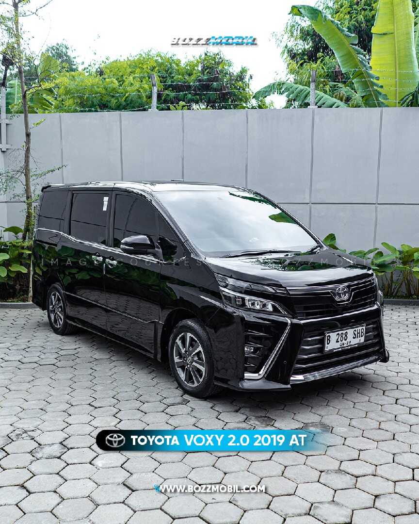 2019 Toyota Voxy 2.0