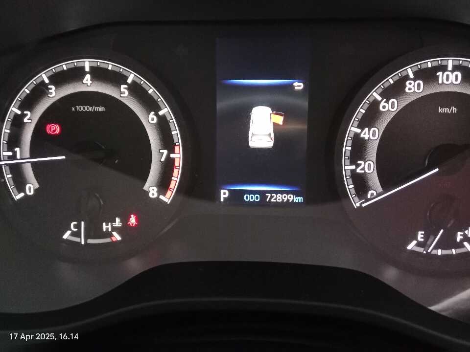 Foto Mobil Bekas Odometer Toyota Innova 2.0 Zenix G CVT tahun 2023