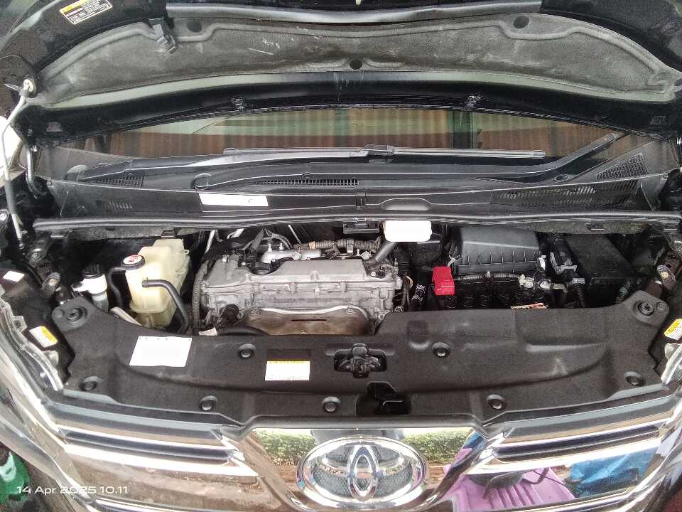 Foto Mobil Bekas Mesin Toyota Vellfire 2.5 G tahun 2017