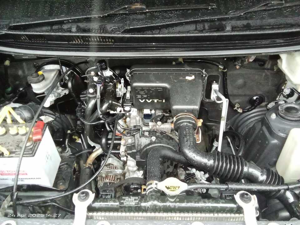Foto Mobil Bekas Mesin Daihatsu Xenia 1.0 tahun 2015