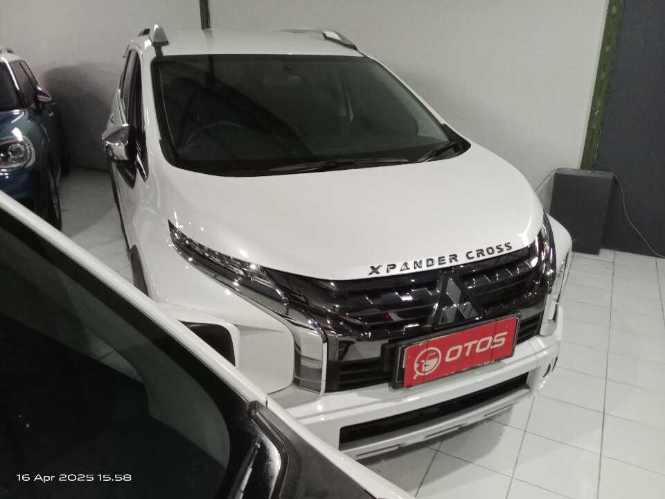 2021 Mitsubishi Xpander 1.5 Cross - Foto 1 dari 6
