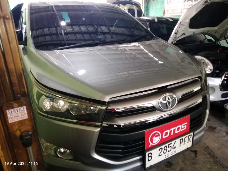 2018 Toyota Kijang Innova 2.0 G - Foto 1 dari 6