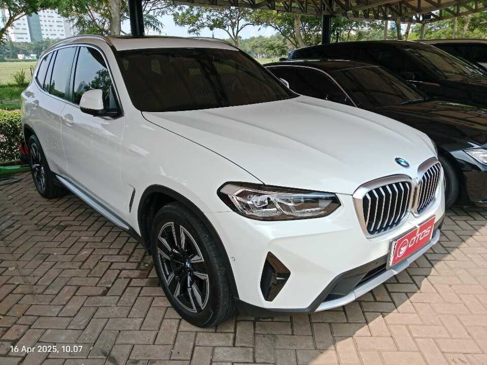 2022 BMW X3 2.0 Xdrive20i Xline - Foto 1 dari 6