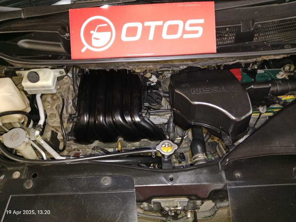 Foto Mobil Bekas Mesin Nissan Serena 2.0 tahun 2016