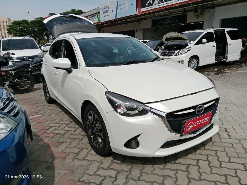 2015 Mazda 2 1.5 GT Skyactive - Foto 1 dari 6
