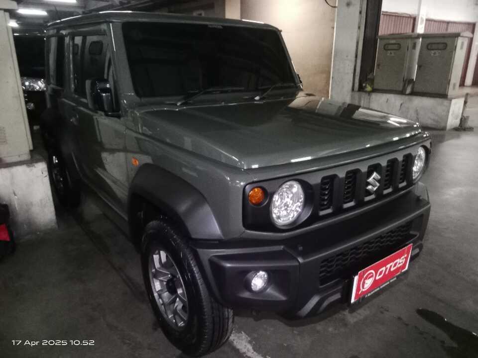 2023 Suzuki Jimny 1.5 4x4 - Foto 1 dari 6