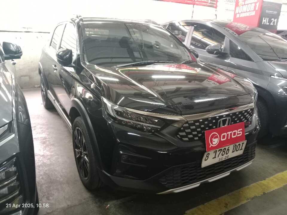 2023 Honda WR-V 1.5 RS - Foto 1 dari 6
