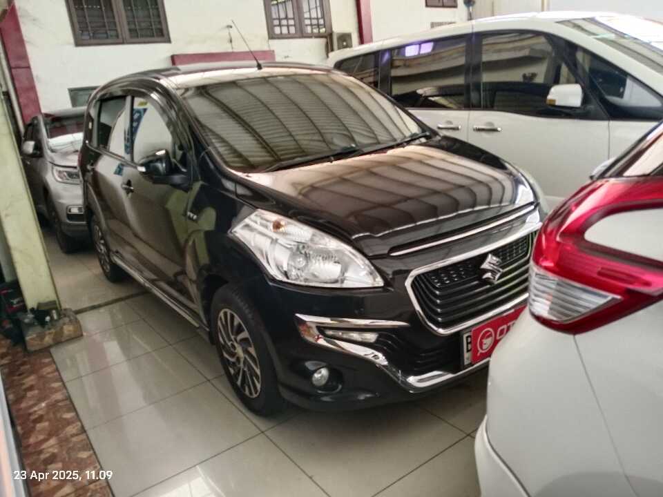2017 Suzuki Ertiga 1.4 Dreza - Foto 1 dari 6